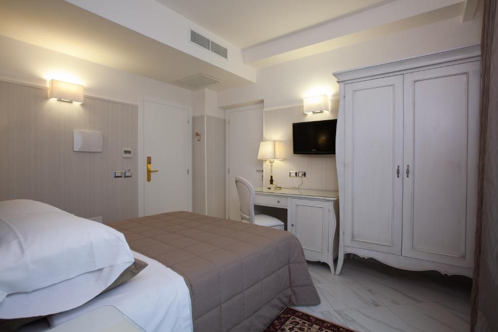 Hotel Residence Villa Del Mare Rimini Phòng bức ảnh