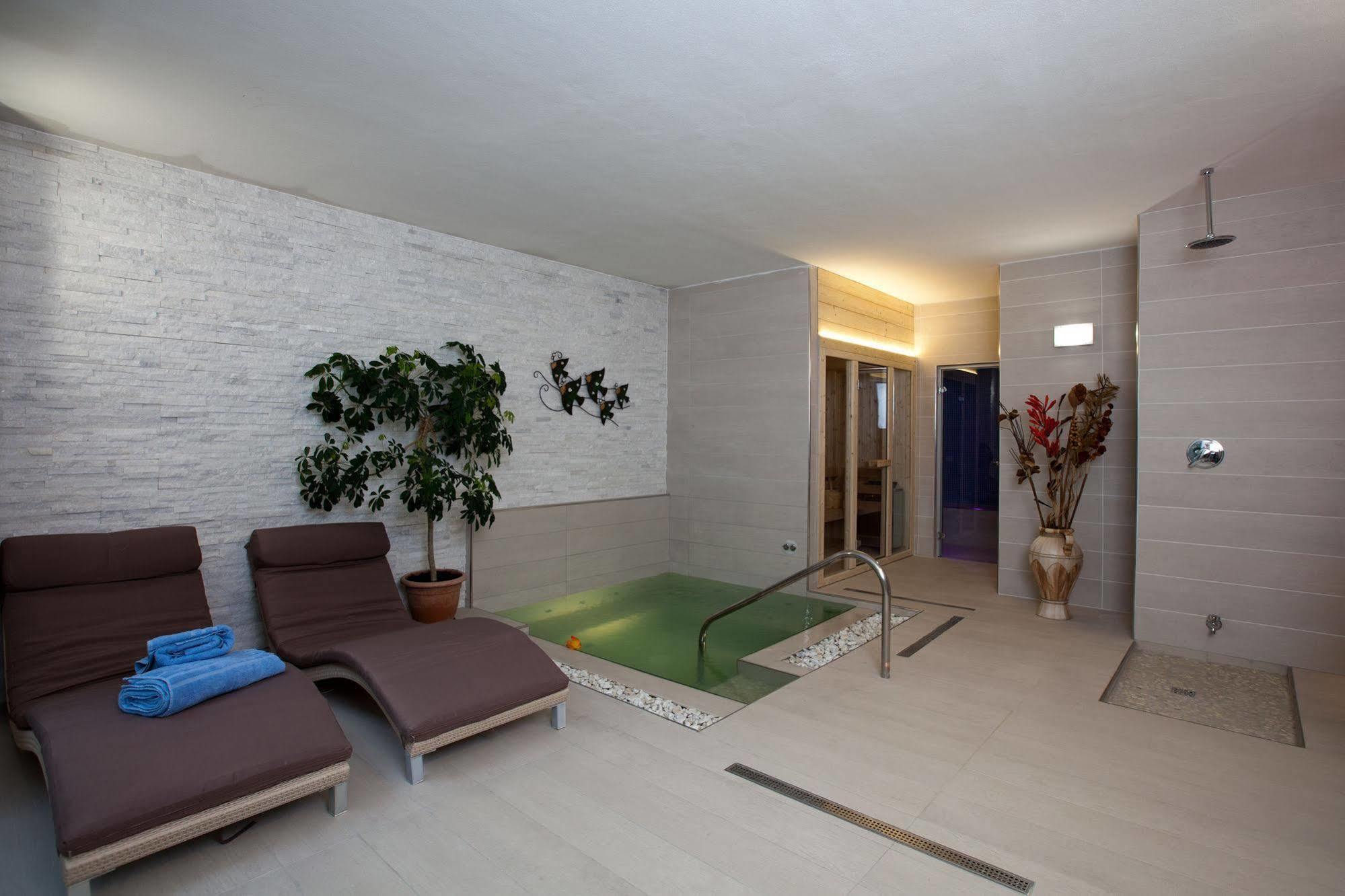 Hotel Residence Villa Del Mare Rimini Ngoại thất bức ảnh